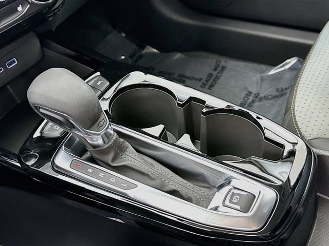 New 2026 Chevrolet Trax LT w/ Driver Confidence Package FWD image 18