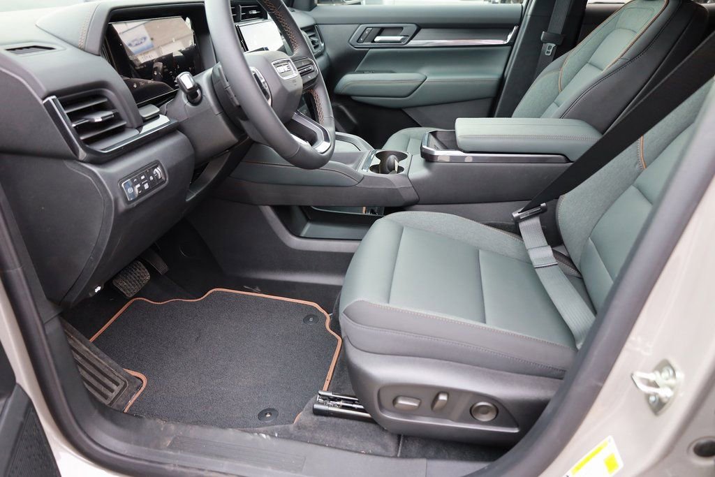 New 2026 GMC Terrain AT4 w/ Technology Package II image 11