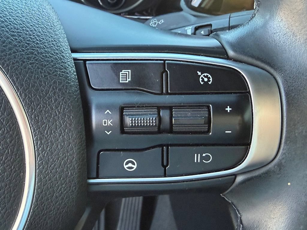 Used 2022 Kia K5 GT-Line FWD image 26