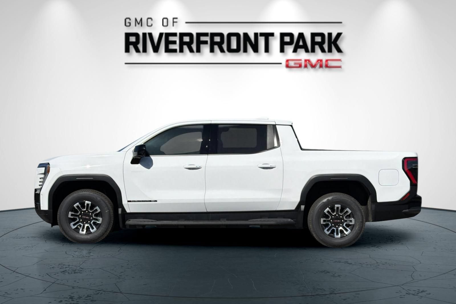 New 2026 GMC Sierra EV Elevation AWD/4WD image 6