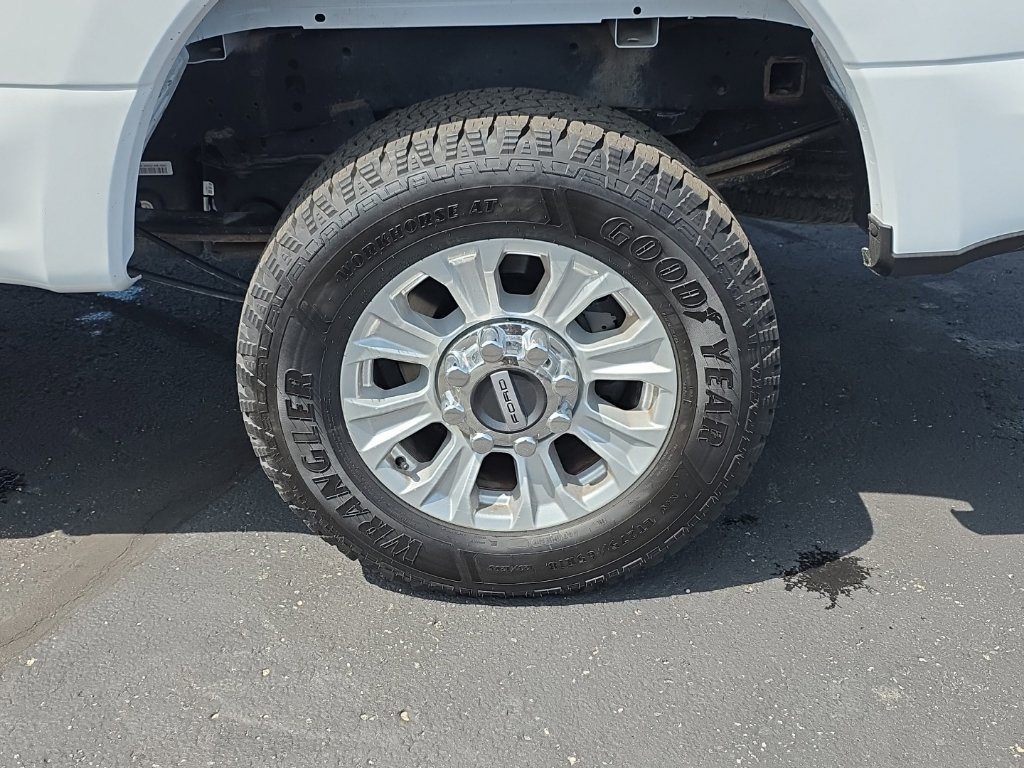 Used 2021 Ford F250 XLT AWD/4WD image 13