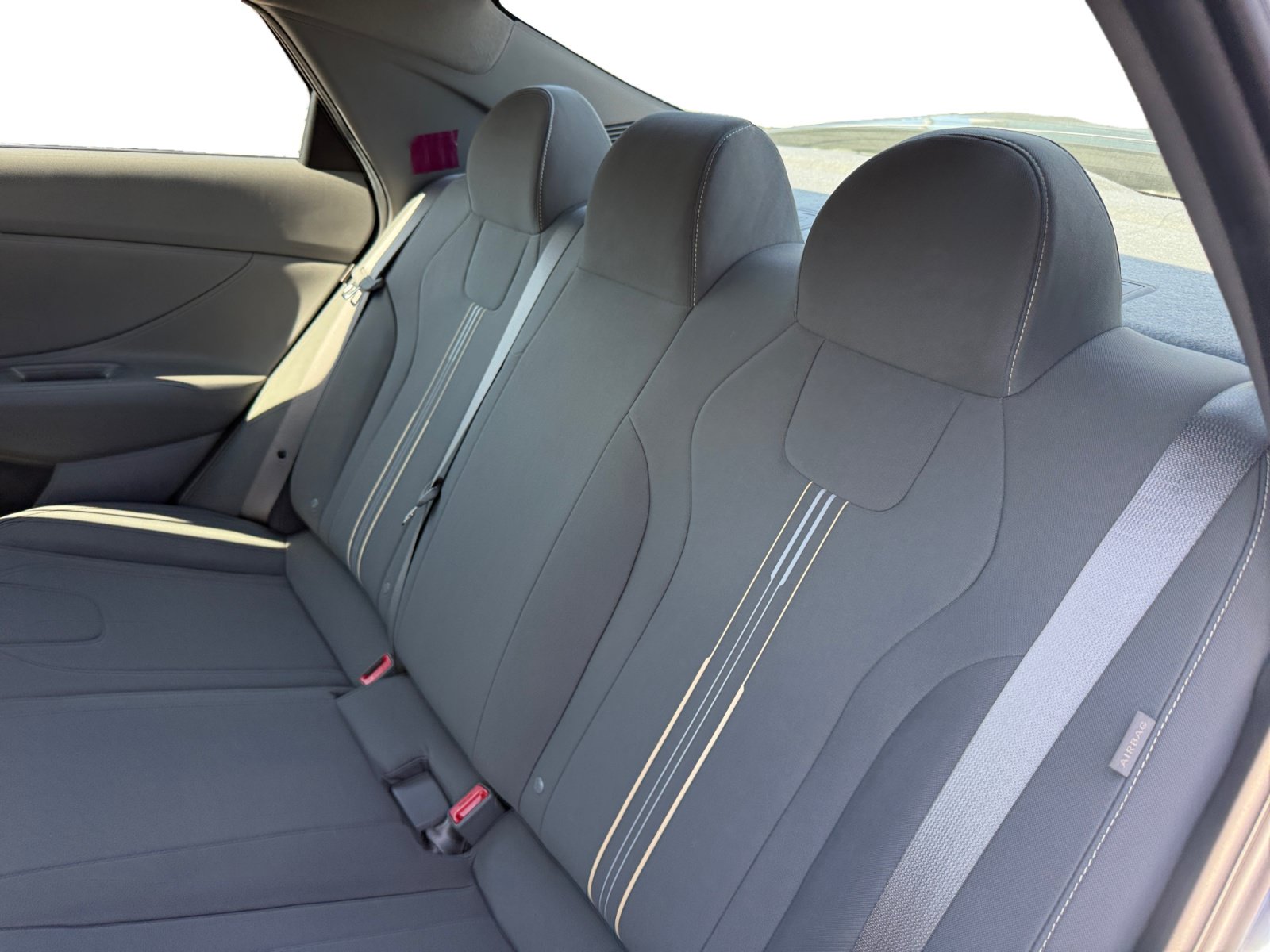 Certified 2026 Hyundai Elantra Hybrid FWD image 16
