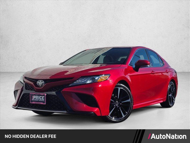 Used 2019 Toyota Camry XSE FWD image 1