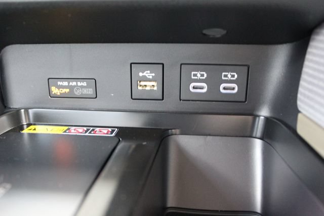 Certified 2026 Toyota Camry SE FWD image 25