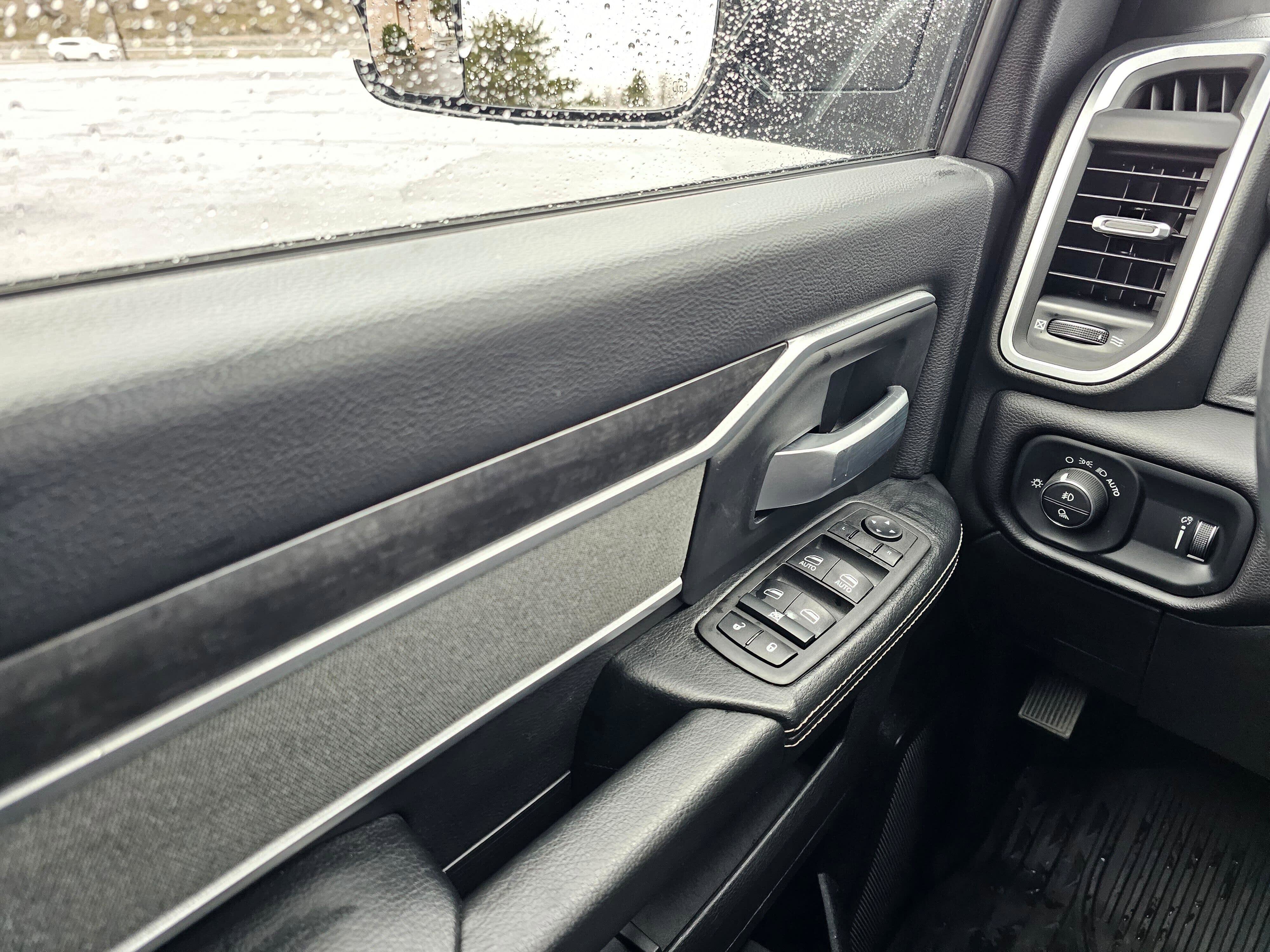 Used 2022 RAM 3500 Big Horn w/ Night Edition image 28