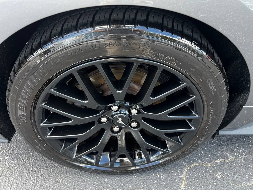 Used 2021 Ford Mustang GT Premium w/ GT Performance Package RWD image 14