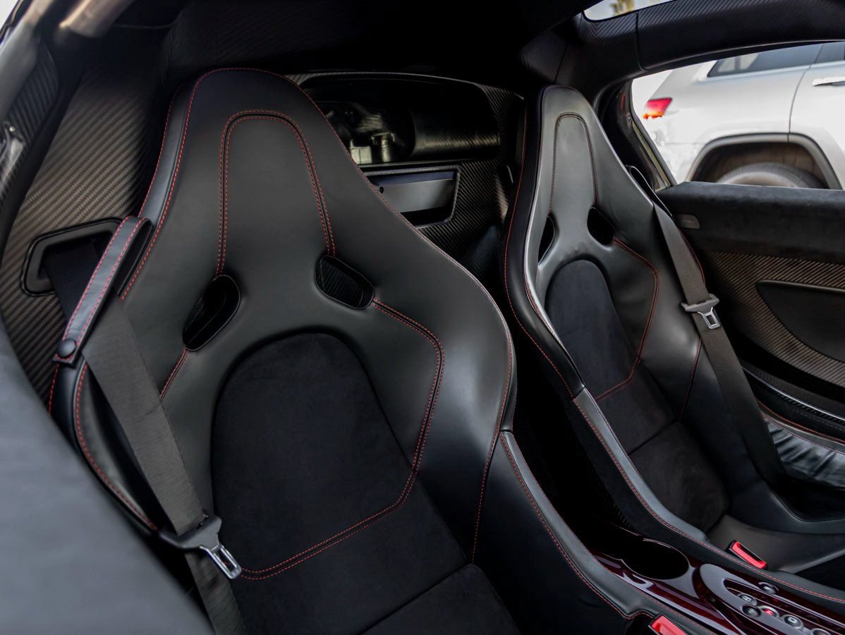 Used 2015 McLaren P1 RWD image 21