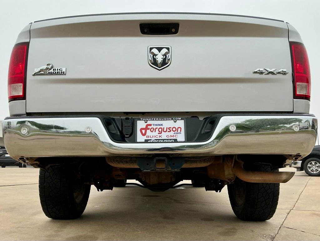Used 2018 RAM 1500 SLT AWD/4WD image 17