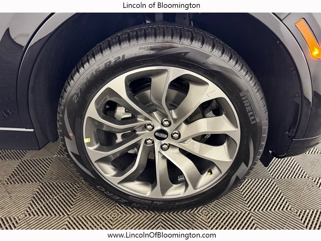 New 2026 Lincoln Aviator AWD w/ Jet Appearance Package image 43