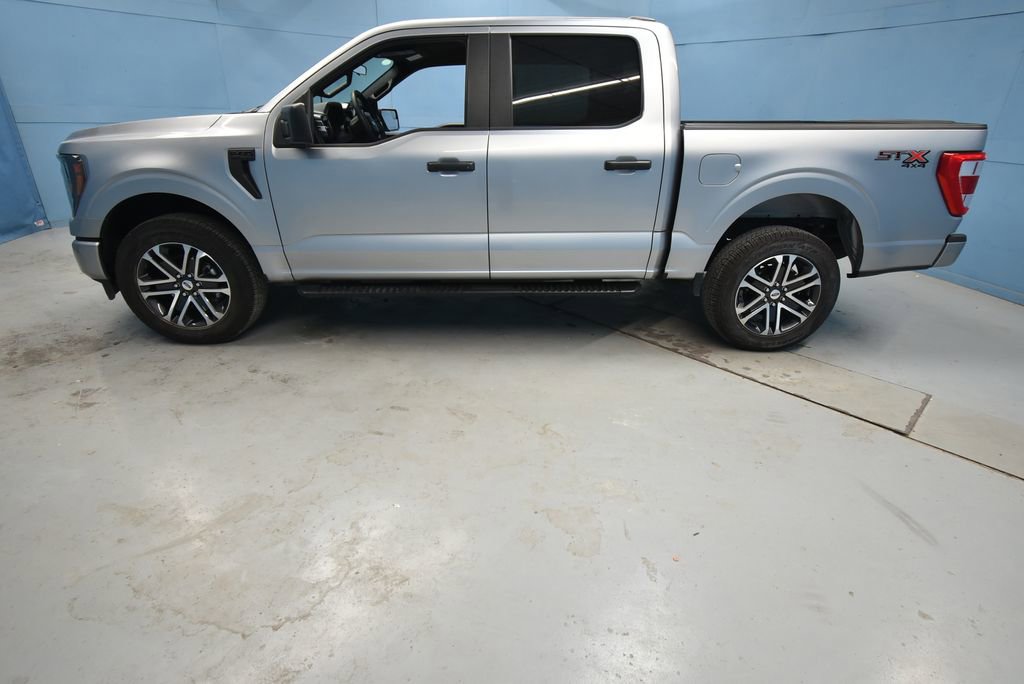 Used 2023 Ford F150 XL w/ STX Appearance Package image 27