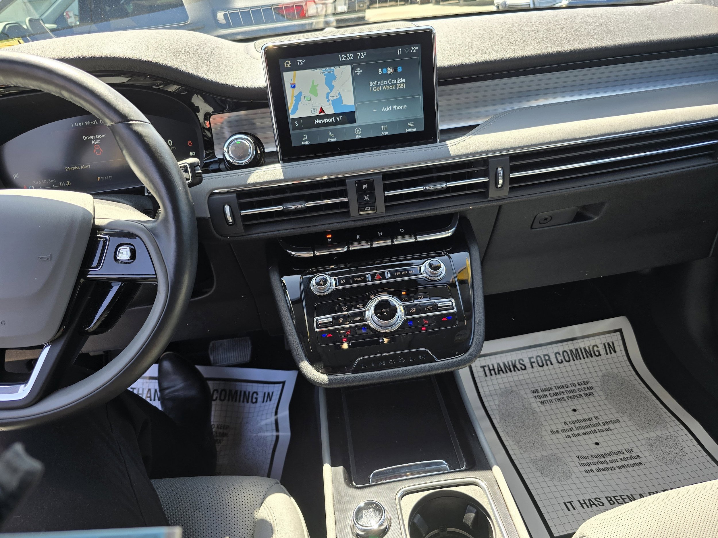 Certified 2022 Lincoln Corsair Reserve w/ Luxury Package AWD/4WD image 11