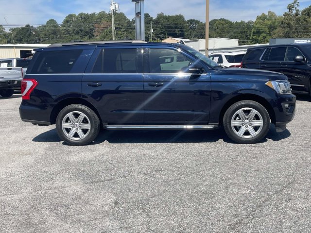 Used 2021 Ford Expedition XLT RWD image 2