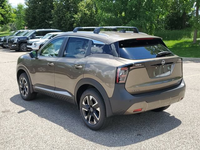 New 2026 Nissan Kicks SV w/ Cold Weather Package AWD/4WD image 3