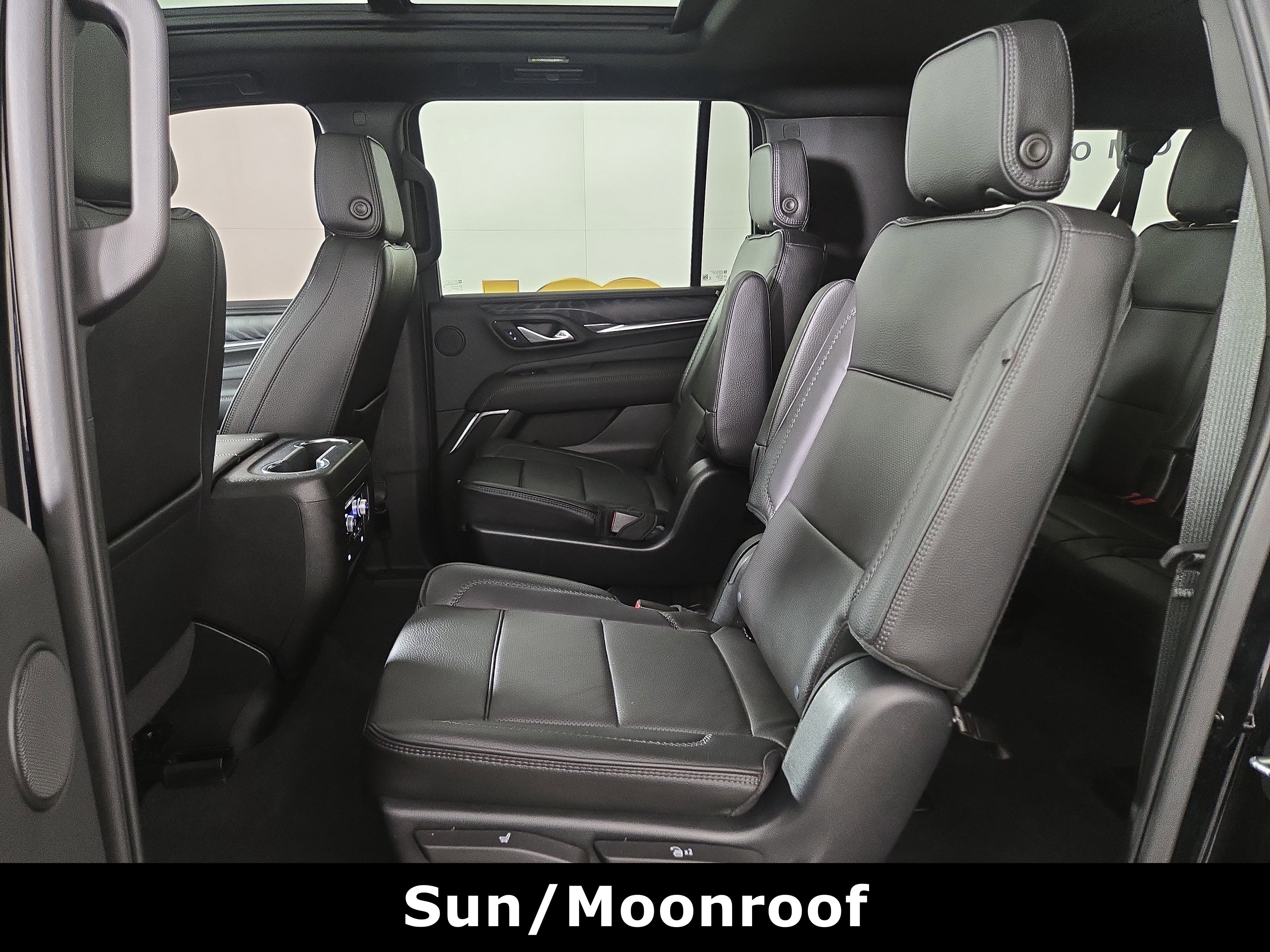 Certified 2023 GMC Yukon XL Denali image 12