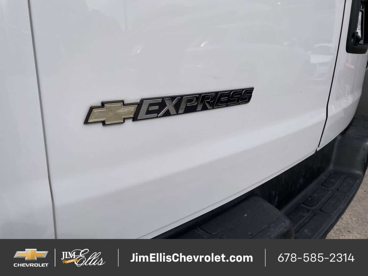 Certified 2024 Chevrolet Express 2500 Extended image 48