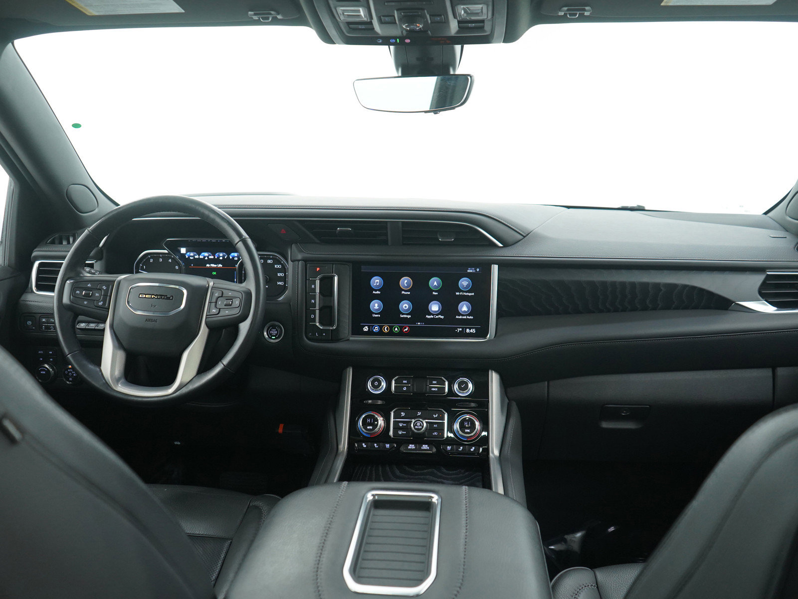 Used 2021 GMC Yukon Denali w/ Denali Premium Package image 15