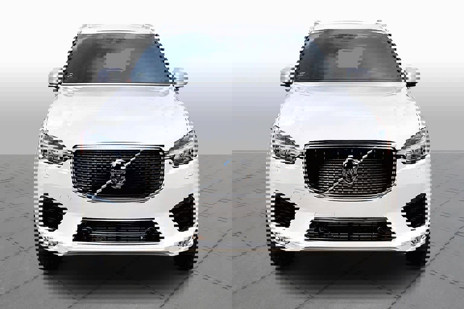 Used 2018 Volvo XC60 T5 R-Design w/ Convenience Package image 3