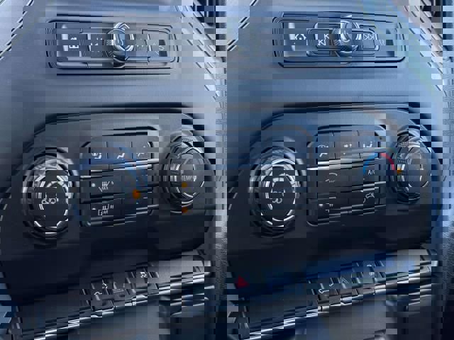 Used 2021 Chevrolet Silverado 1500 Custom image 25