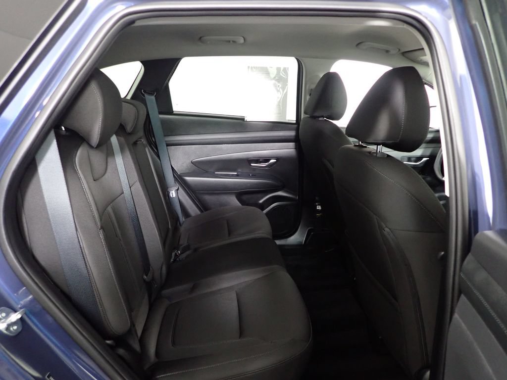 Used 2025 Hyundai Tucson SEL AWD/4WD image 36