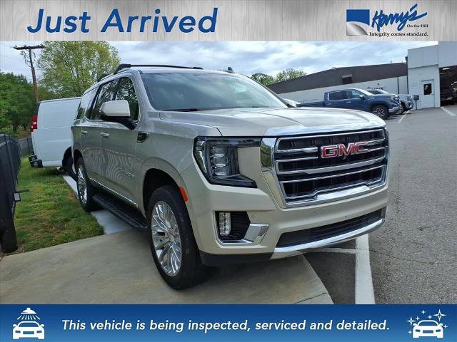 Certified 2023 GMC Yukon SLT w/ SLT Luxury Package AWD/4WD image 3
