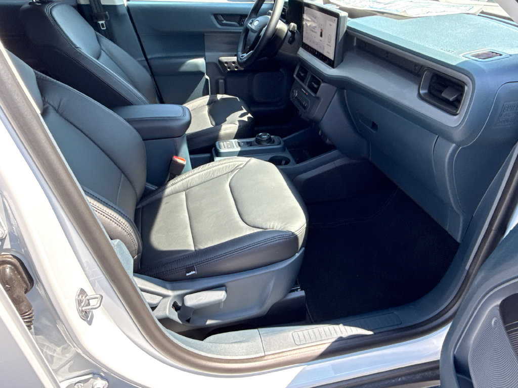 Used 2025 Ford Maverick XLT w/ XLT Luxury Package AWD/4WD image 13
