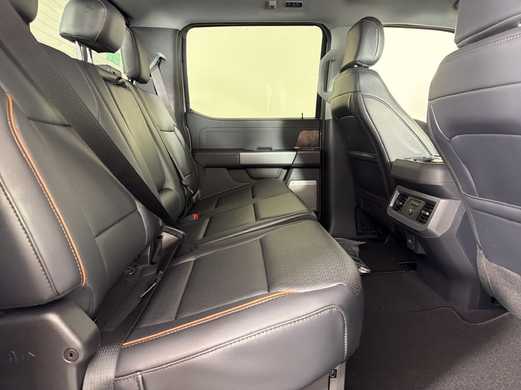 New 2026 Ford F350 Lariat w/ Lariat Premium Package AWD/4WD image 22