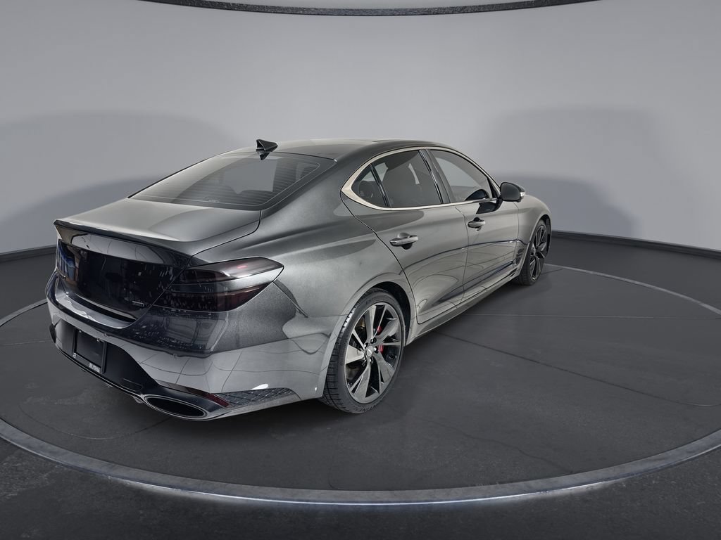 Used 2022 Genesis G70 2.0T RWD image 8