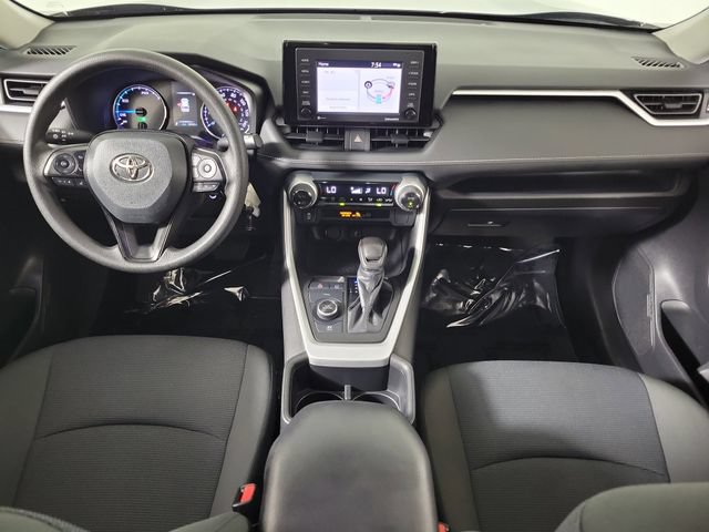 Used 2022 Toyota RAV4 LE AWD/4WD image 16
