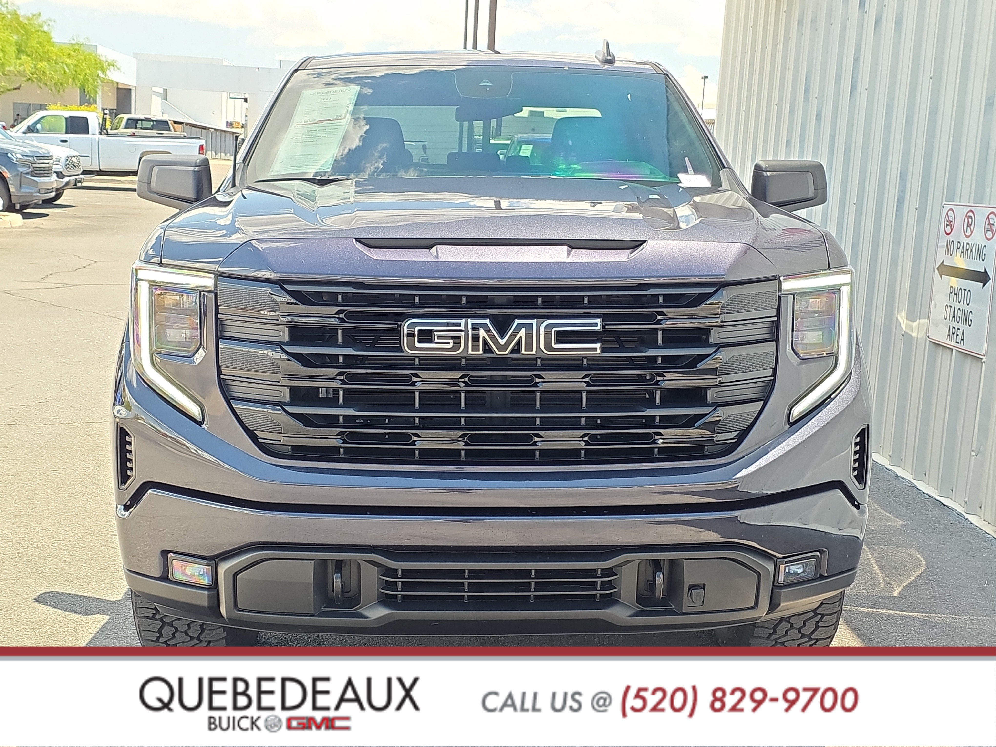 Used 2023 GMC Sierra 1500 Elevation w/ LPO, Elevation Black Package AWD/4WD image 2