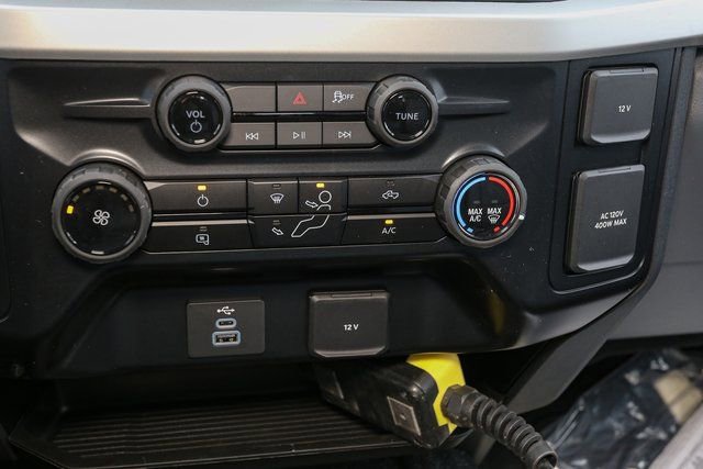 New 2025 Ford F450 XL w/ XL Chrome Package AWD/4WD image 24