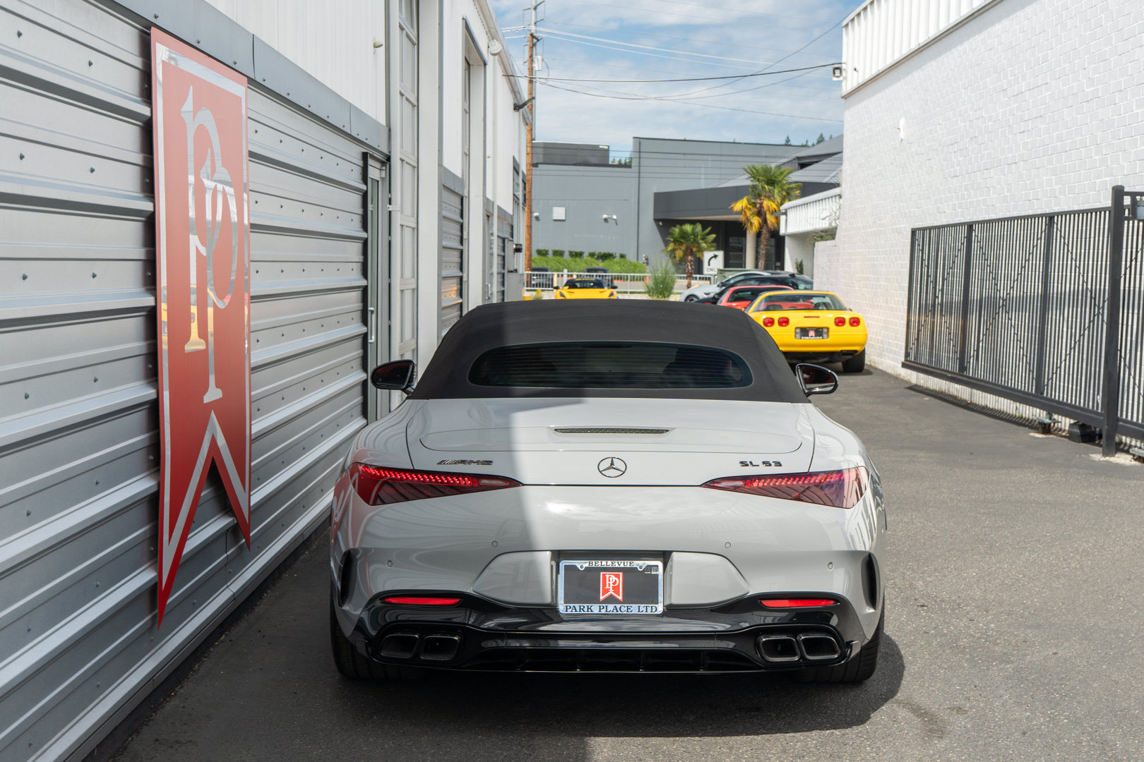 Used 2022 Mercedes-Benz SL 63 AMG 4MATIC image 39