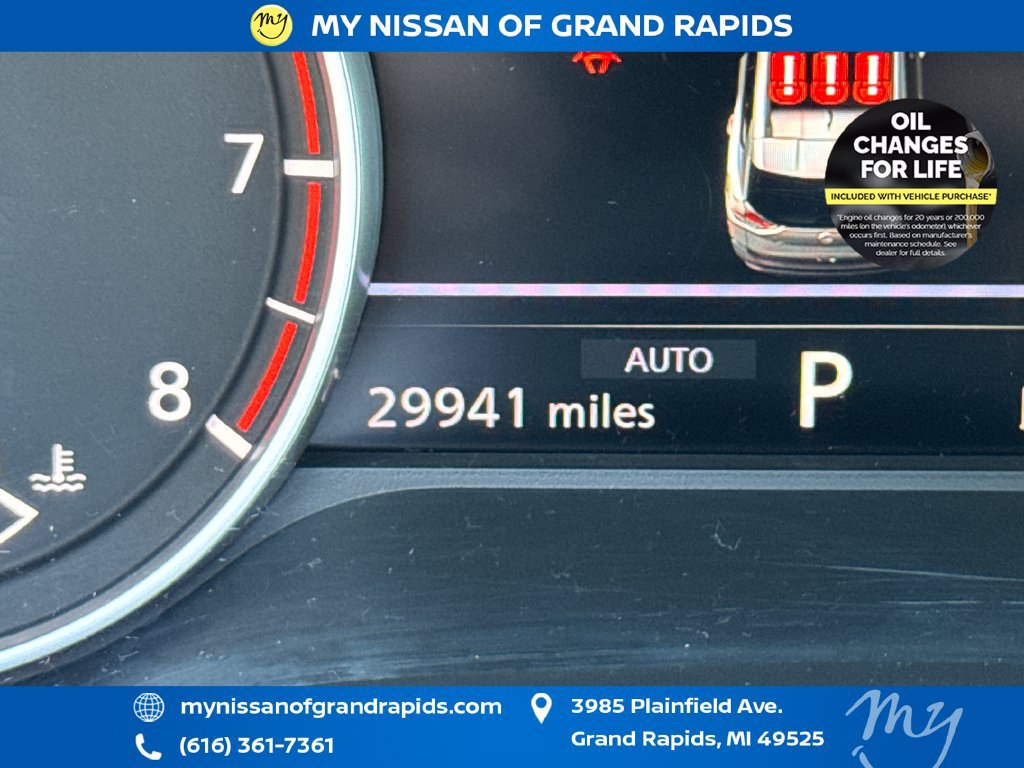 Used 2023 Nissan Rogue SV AWD/4WD image 19