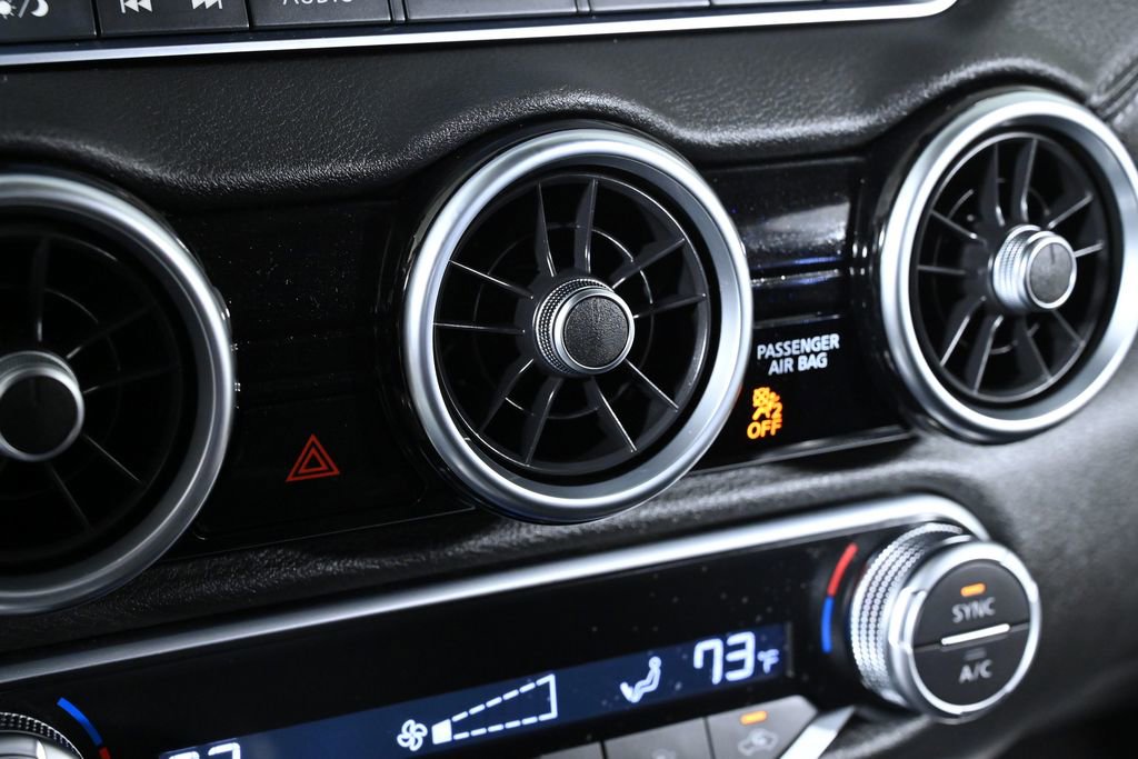 Used 2020 Nissan Sentra SV image 18