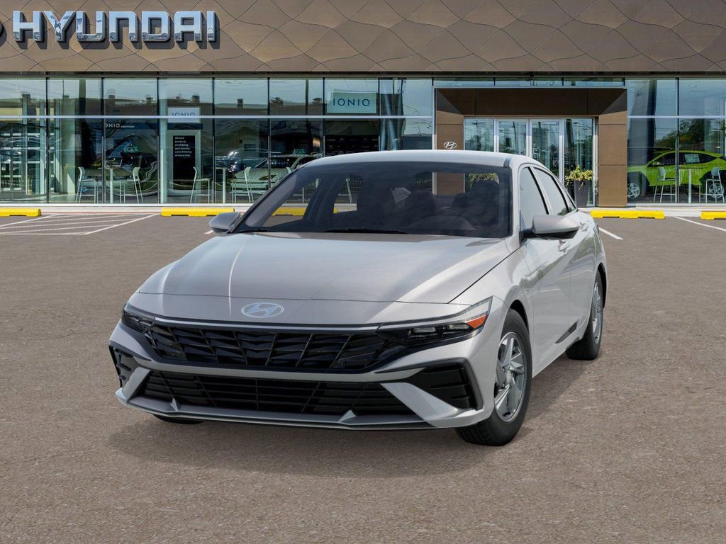 New 2026 Hyundai Elantra SE FWD image 6