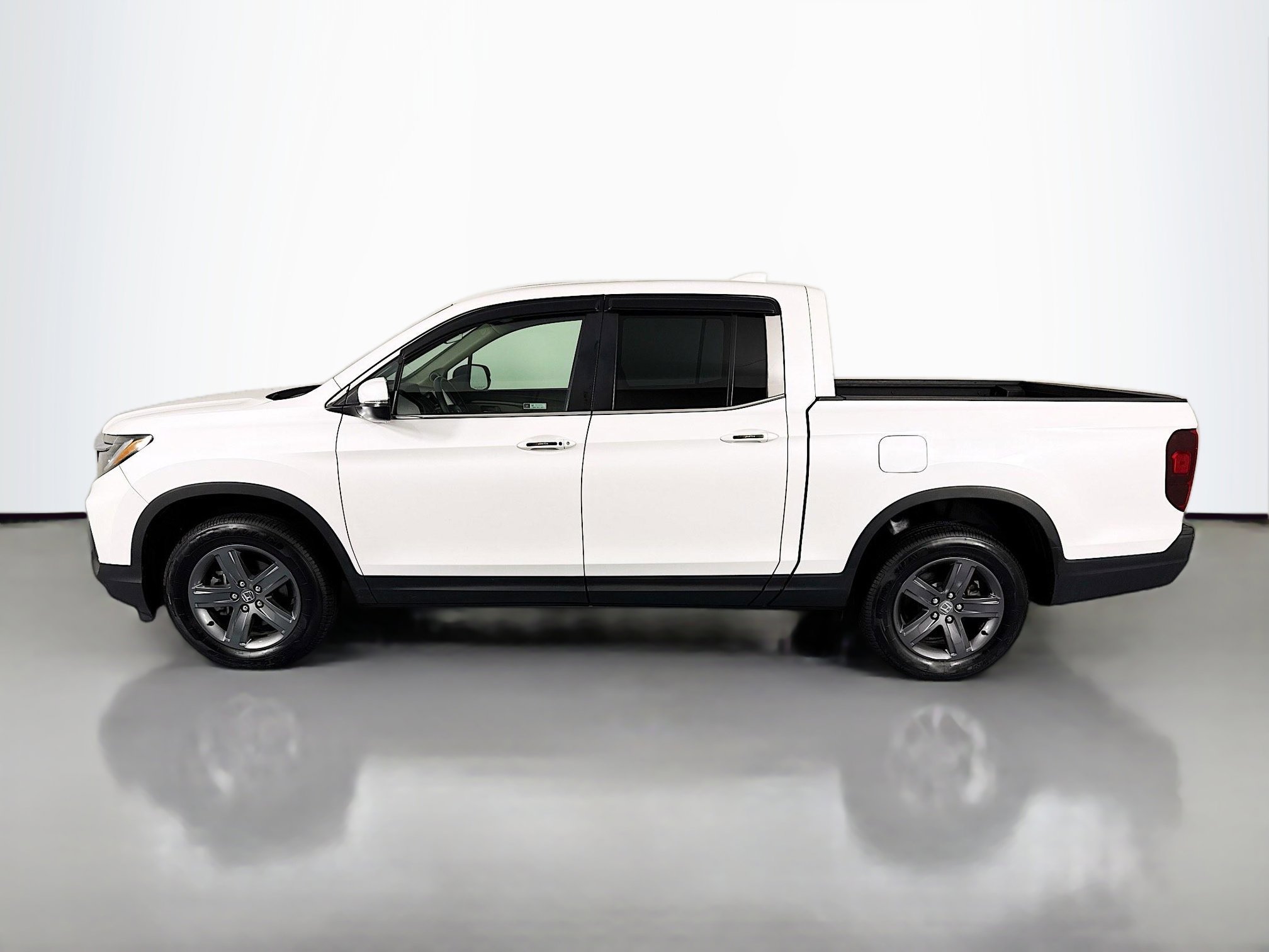Certified 2023 Honda Ridgeline RTL image 8