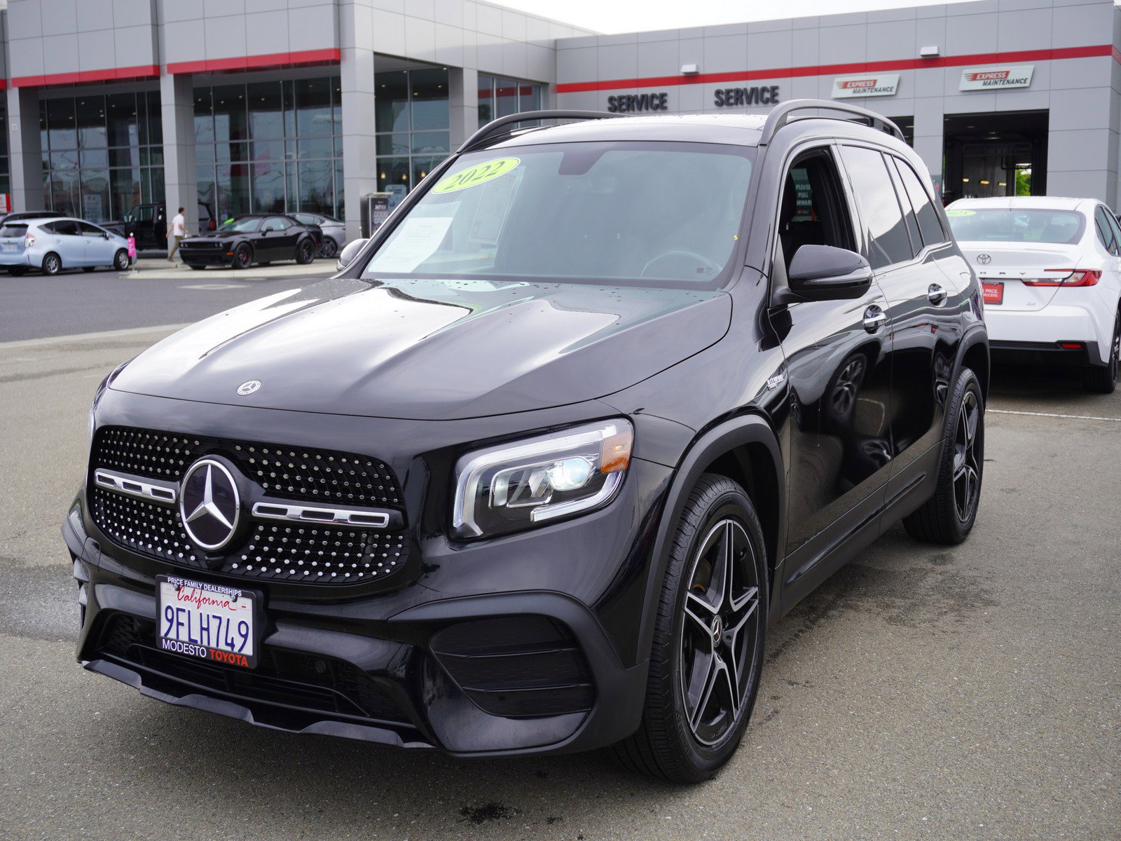 Used 2022 Mercedes-Benz GLB 250 4MATIC image 8