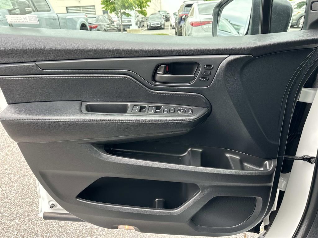 Used 2023 Honda Odyssey EX-L image 24