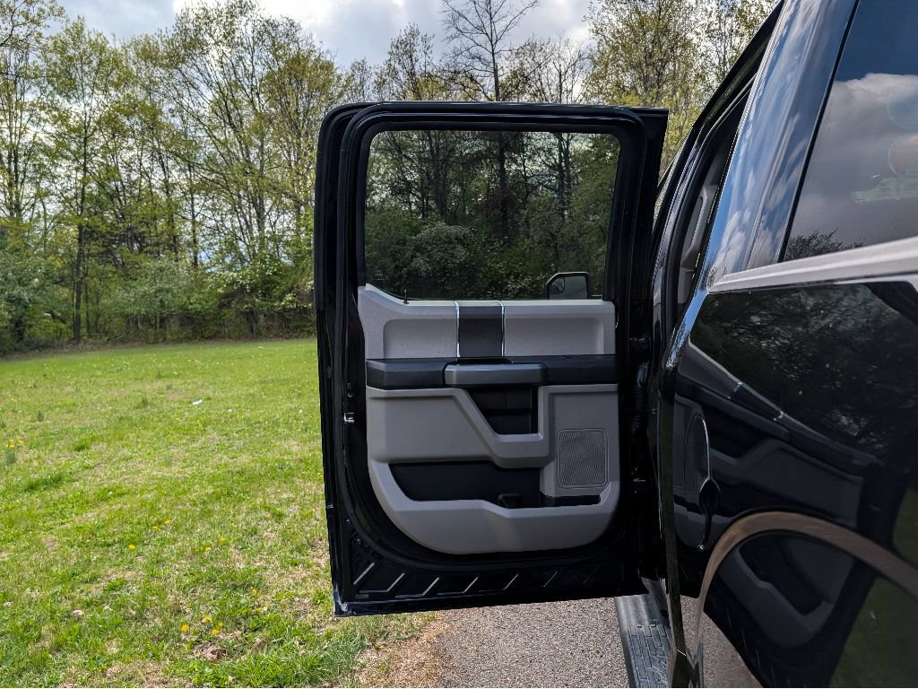 Used 2019 Ford F150 XLT AWD/4WD image 10