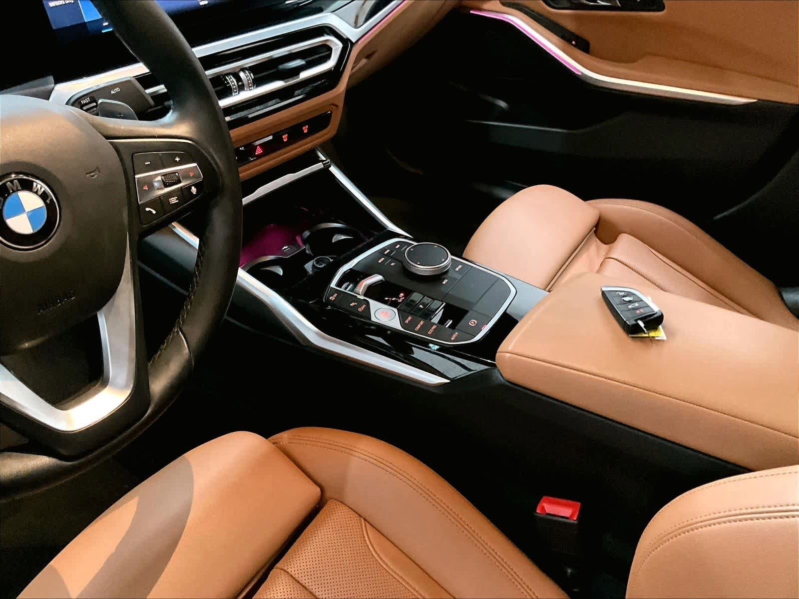Used 2024 BMW 330i Sedan w/ Convenience Package RWD image 18