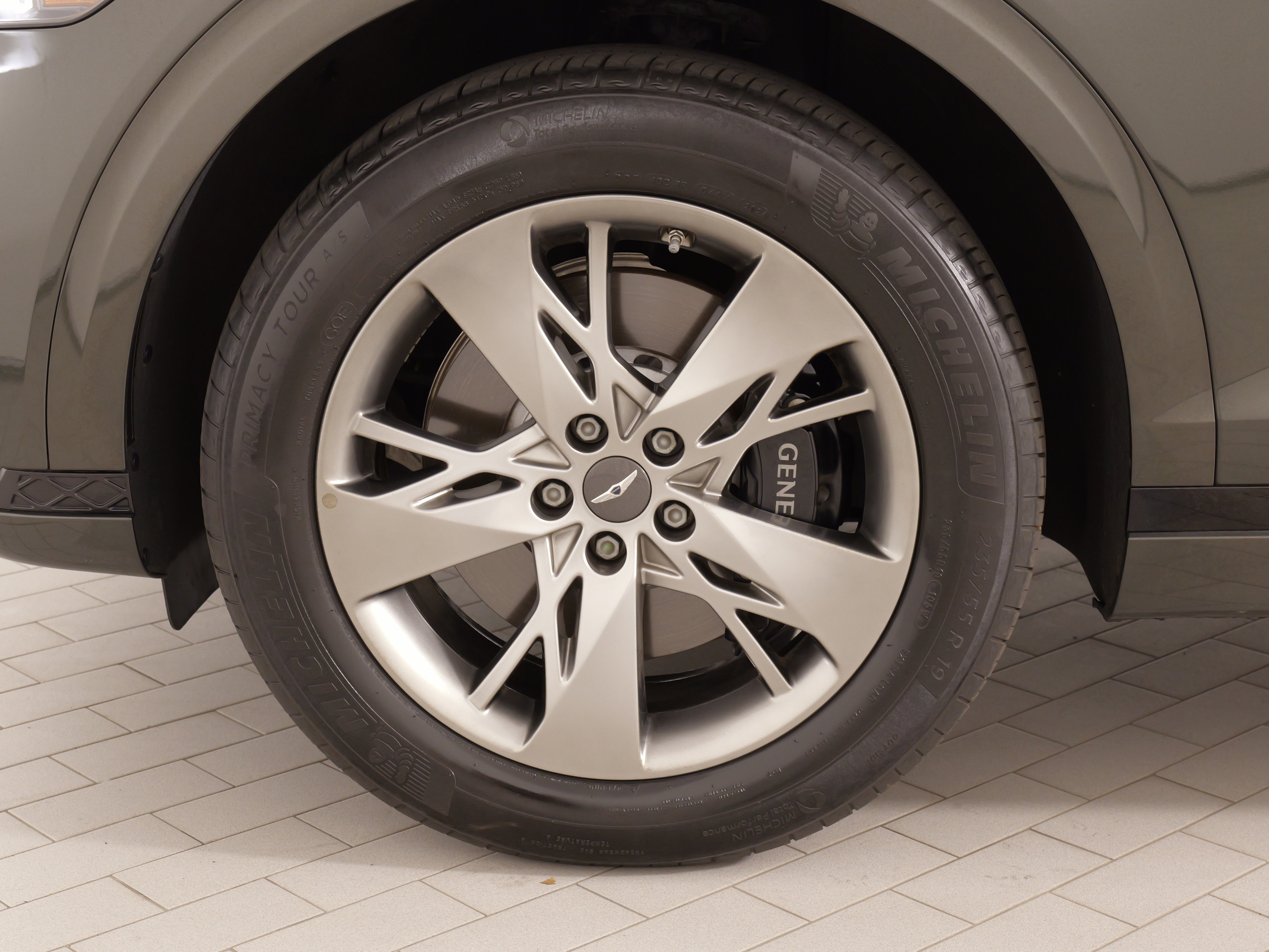 Used 2025 Genesis GV70 3.5T Sport AWD/4WD image 59