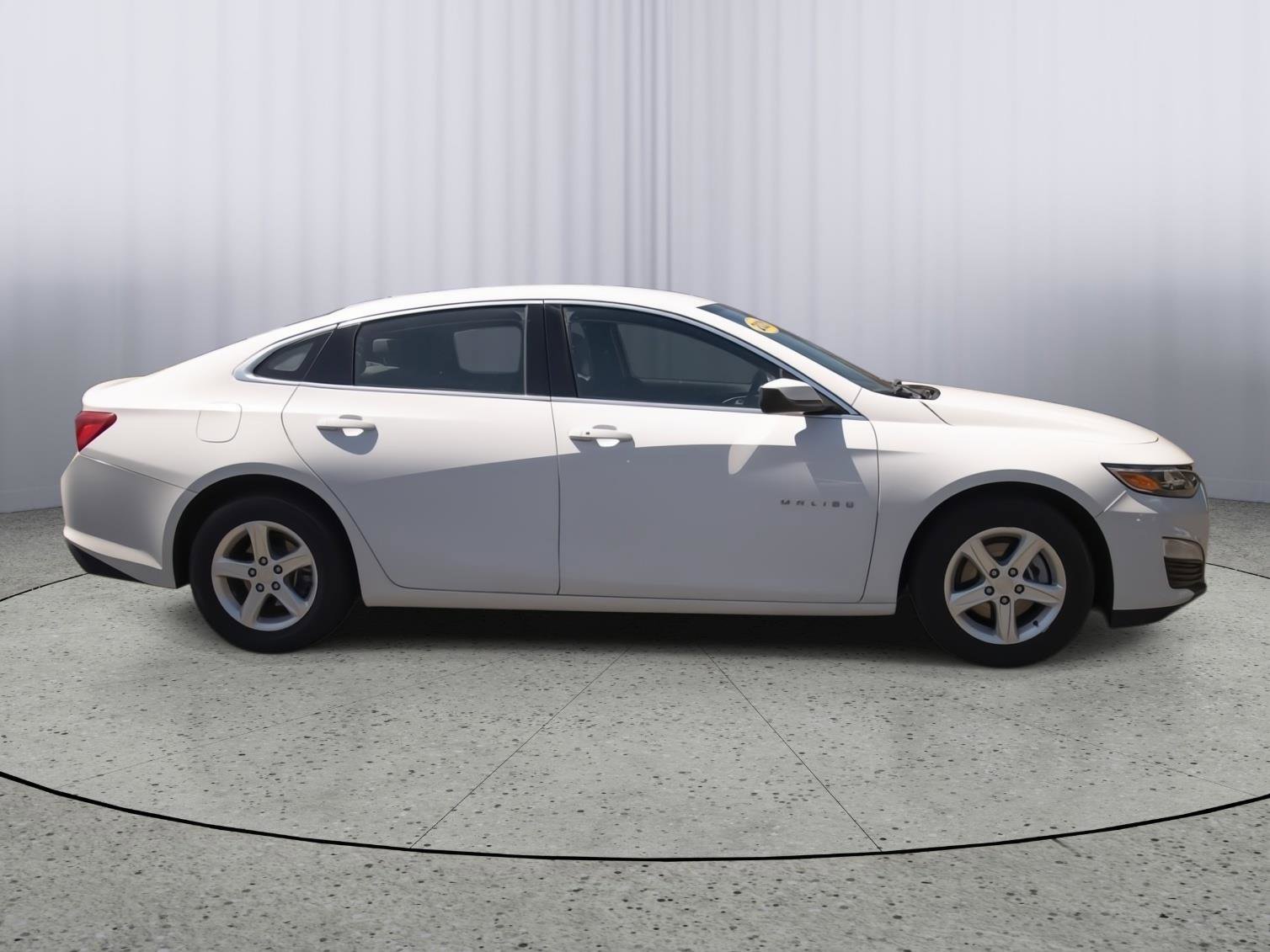 Used 2021 Chevrolet Malibu LS FWD image 22