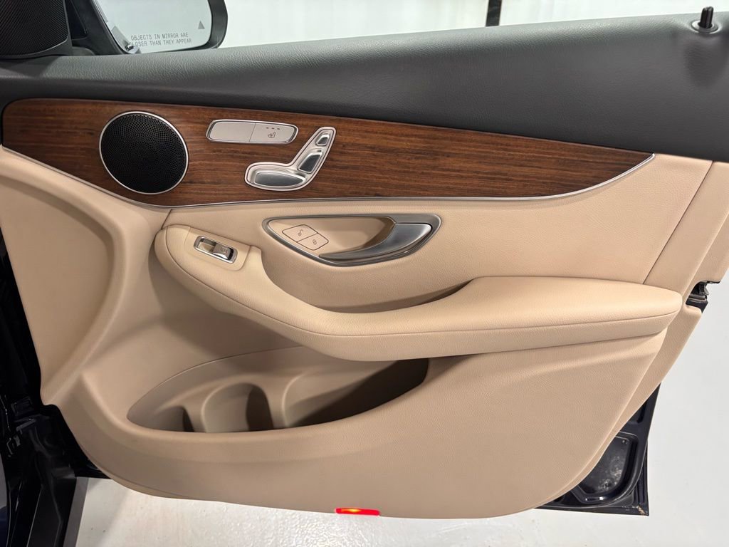 Certified 2022 Mercedes-Benz GLC 300 4MATIC image 19