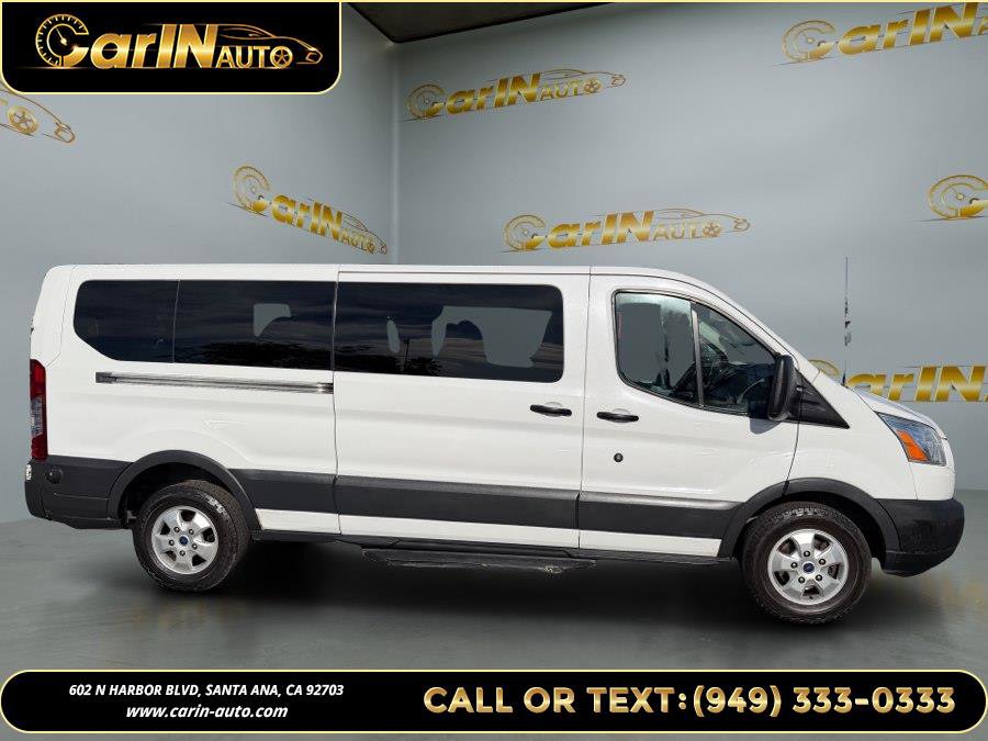 Used 2017 Ford Transit 350 XLT RWD image 4