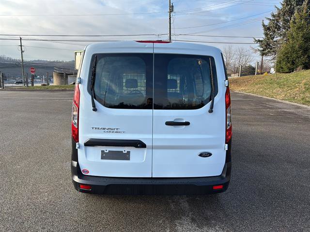 Certified 2022 Ford Transit Connect XL image 3