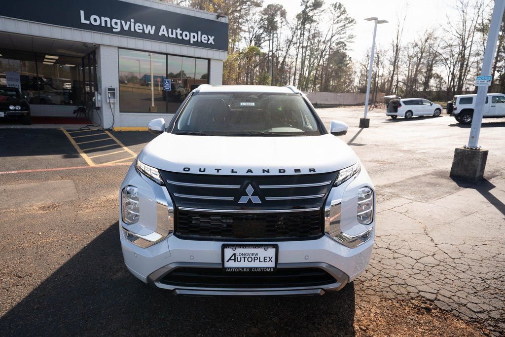 New 2026 Mitsubishi Outlander SEL FWD image 3