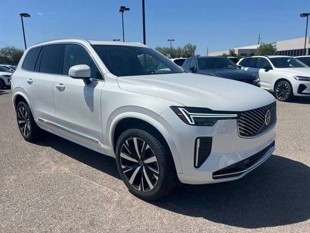 New 2026 Volvo XC90 B5 Core AWD/4WD image 1
