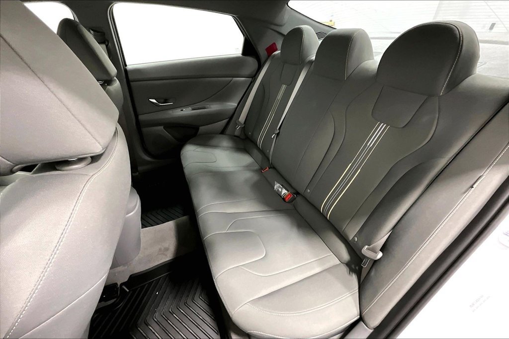 New 2026 Hyundai Elantra Sport FWD image 17