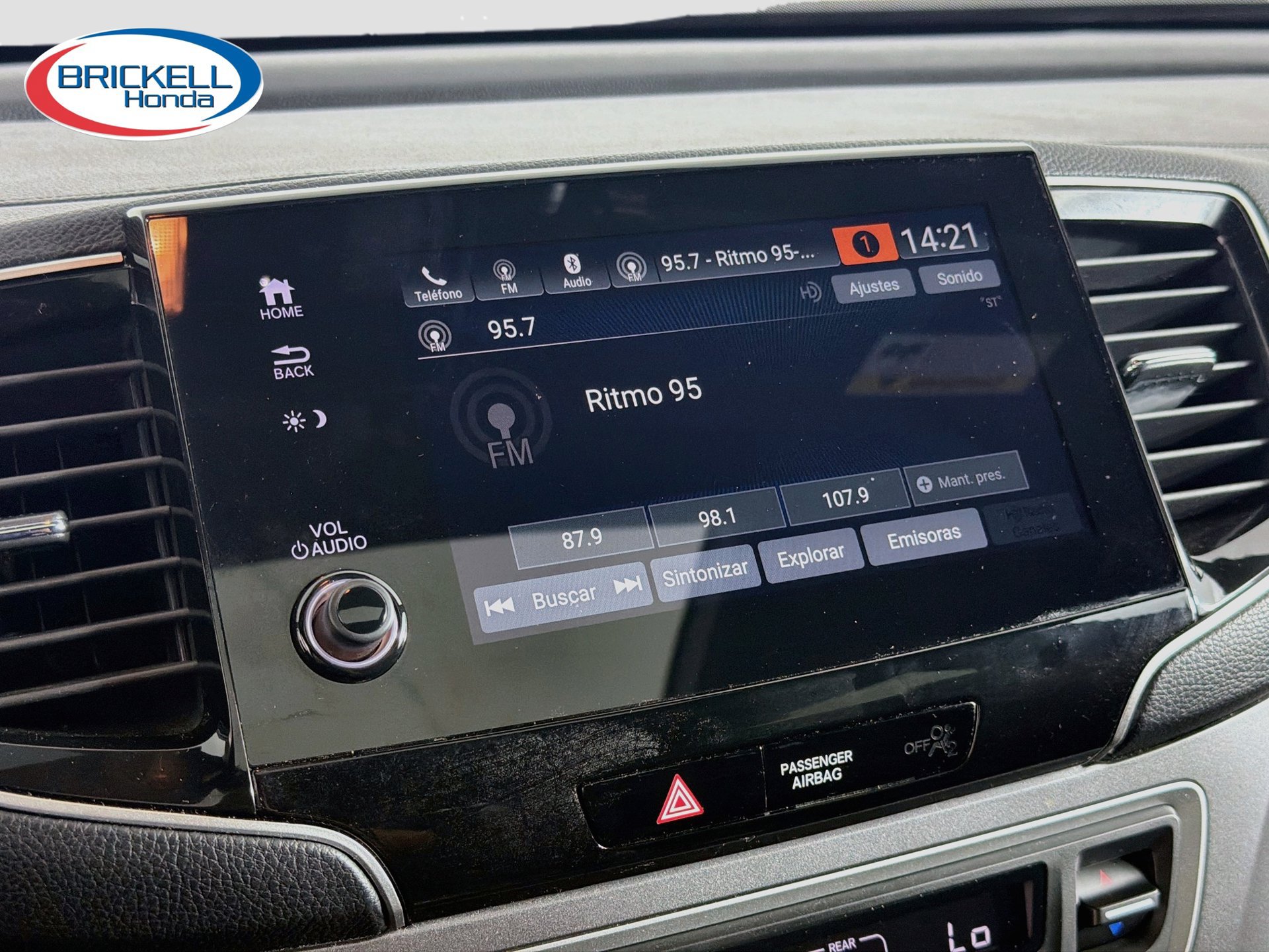 Used 2025 Honda Passport EX-L image 31
