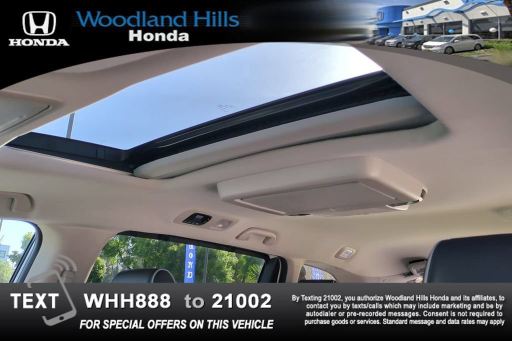 Used 2025 Honda Odyssey Touring image 19