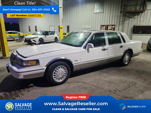 Used 1996 Lincoln Town Car Signature